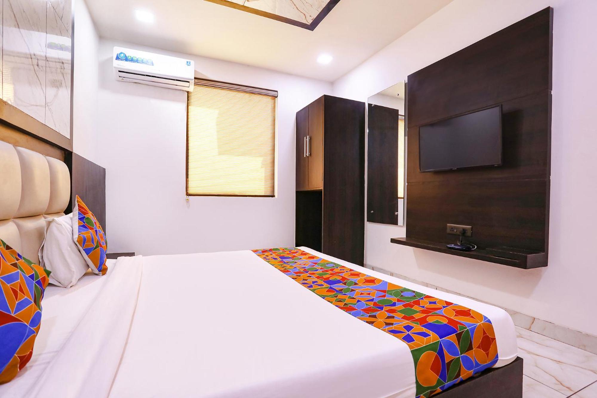 Fabhotel Grand Sparrow Tājganj المظهر الخارجي الصورة