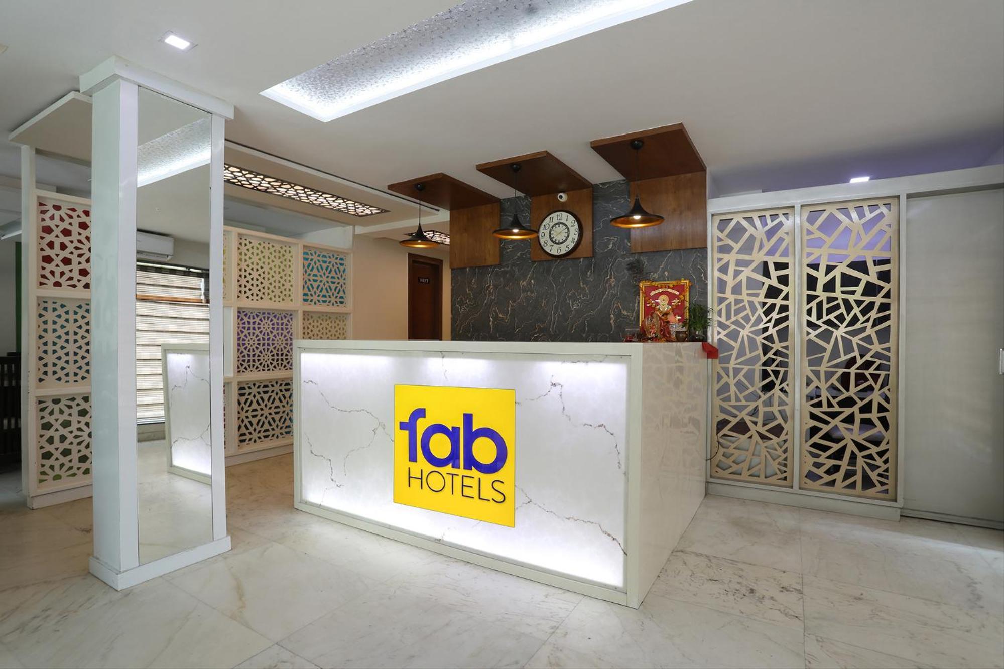 Fabhotel Grand Sparrow Tājganj المظهر الخارجي الصورة